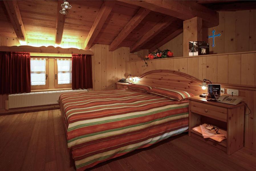 Hotel Garni Plueme Sauris Room photo